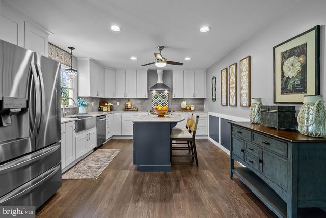 950 PAIGE COURT, Langhorne, PA 19053
