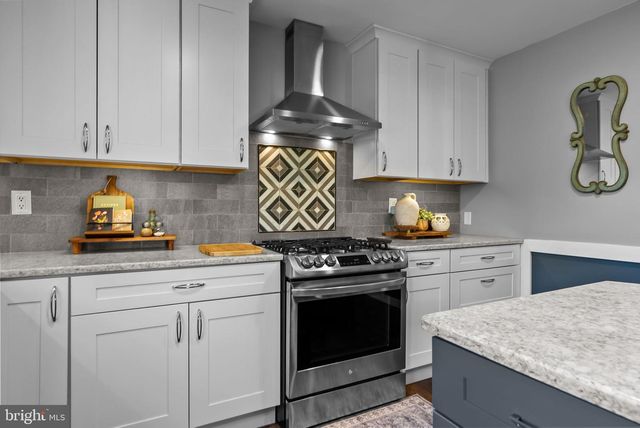 950 PAIGE COURT, Langhorne, PA 19053