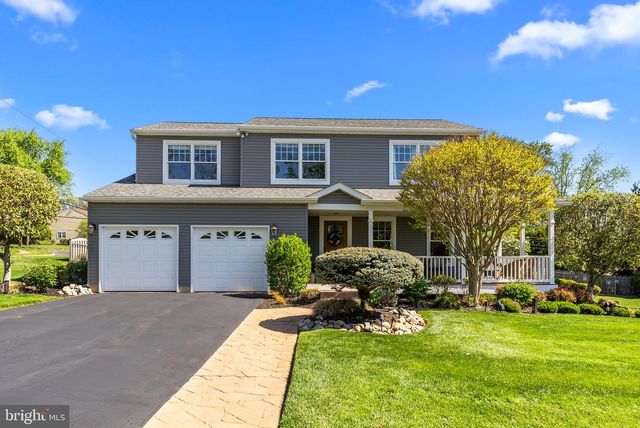 950 PAIGE COURT, Langhorne, PA 19053