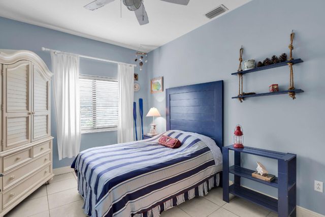 6 Fishermans Trail, Key Largo, FL 33037