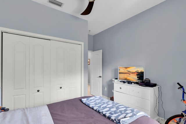 6 Fishermans Trail, Key Largo, FL 33037