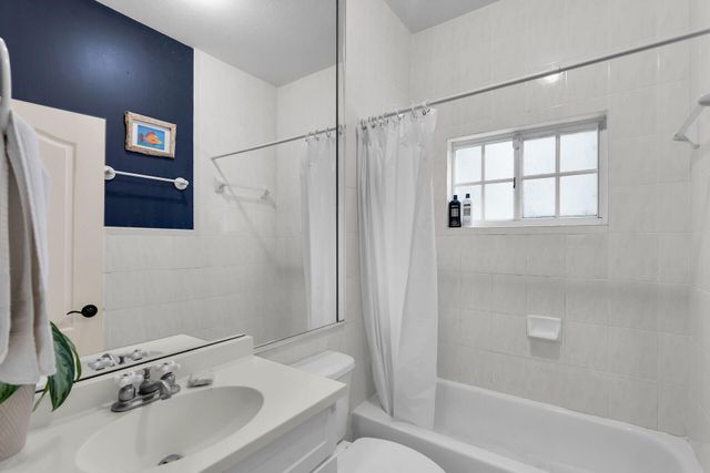 6 Fishermans Trail, Key Largo, FL 33037