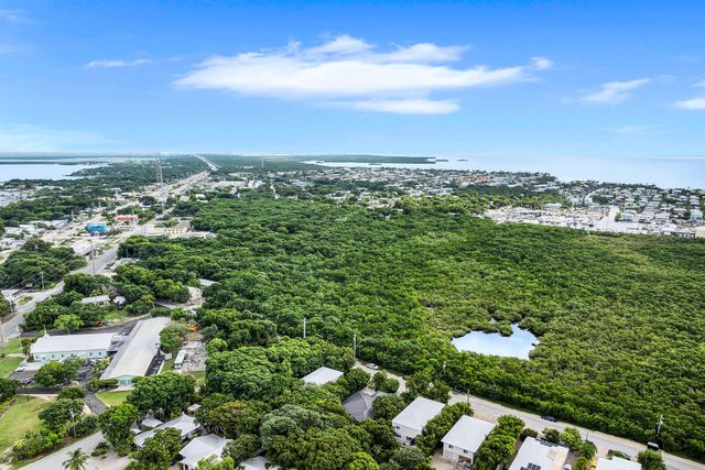 6 Fishermans Trail, Key Largo, FL 33037