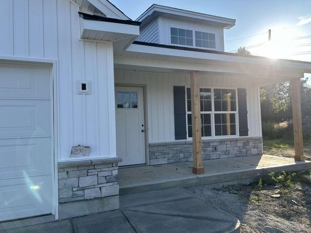 2091 Pine Forest Drive, Miamisburg, OH 45342