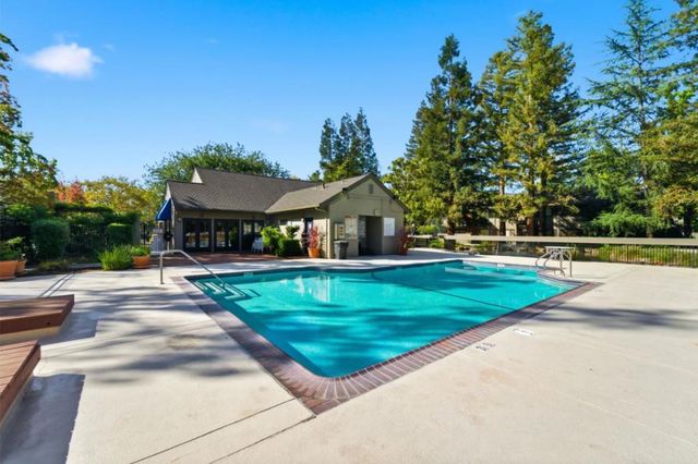 1913 La Terrace Circle, San Jose, CA 95123