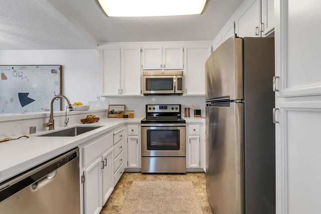 1913 La Terrace Circle, San Jose, CA 95123