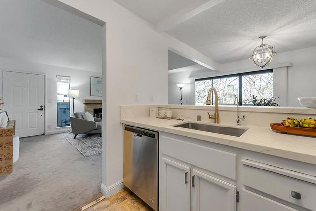 1913 La Terrace Circle, San Jose, CA 95123