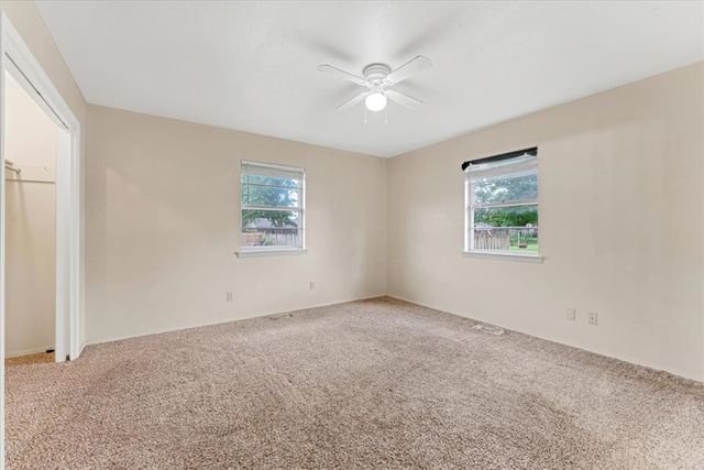 2406 SE 15Th Street, Bentonville, AR 72712