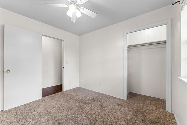 2406 SE 15Th Street, Bentonville, AR 72712