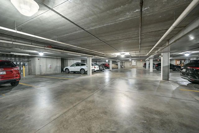 15295 W Library LANE #203, New Berlin, WI 53151