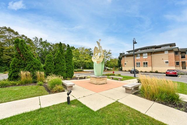 15295 W Library LANE #203, New Berlin, WI 53151