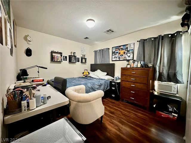 5768 Park City Avenue, Las Vegas, NV 89122