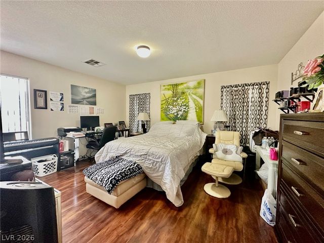 5768 Park City Avenue, Las Vegas, NV 89122