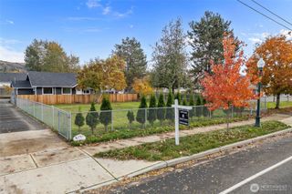 5703 Parker Road E #1, Sumner, WA 98390