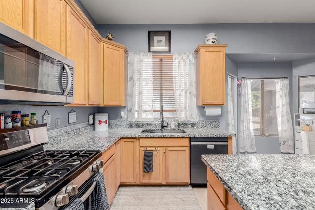 11182 W MONTE VISTA Road, Avondale, AZ 85392