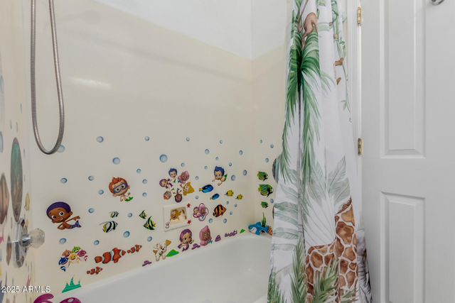 11182 W MONTE VISTA Road, Avondale, AZ 85392