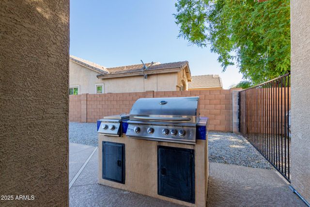 11182 W MONTE VISTA Road, Avondale, AZ 85392