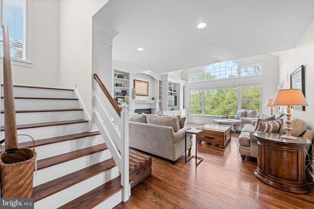 6 SOMERSET LN, Malvern, PA 19355