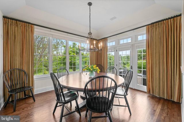 6 SOMERSET LN, Malvern, PA 19355