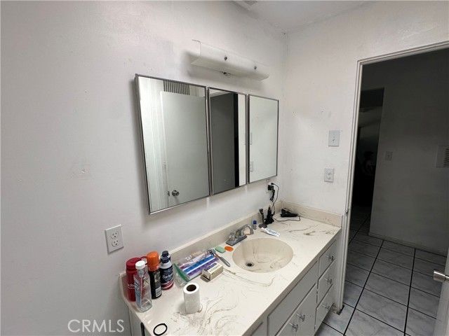 307 Santo, San Jacinto, CA 92583