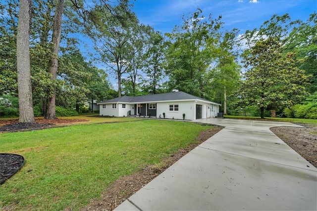 1301 Lakeside RD, Virginia Beach, VA 23455