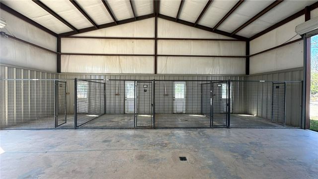 100 Patriots Place, Somerville, TX 77879