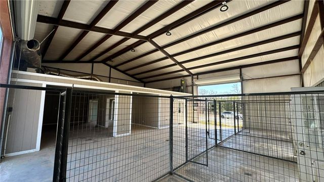 100 Patriots Place, Somerville, TX 77879