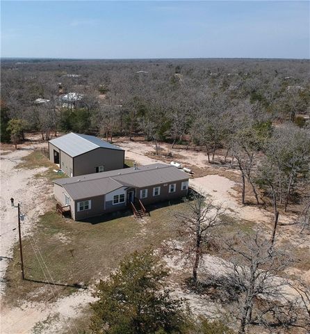 100 Patriots Place, Somerville, TX 77879