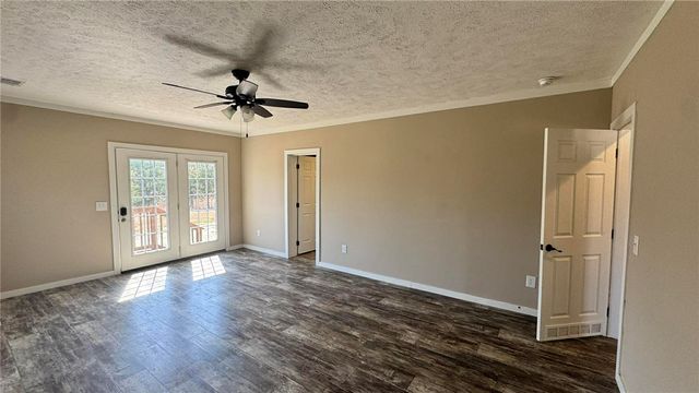 100 Patriots Place, Somerville, TX 77879