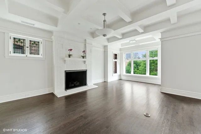 544 W Wellington Avenue 3E, Chicago, IL 60657