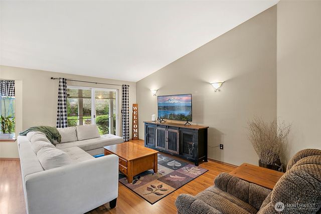 23205 109th Street Ct E, Buckley, WA 98321