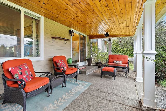 23205 109th Street Ct E, Buckley, WA 98321