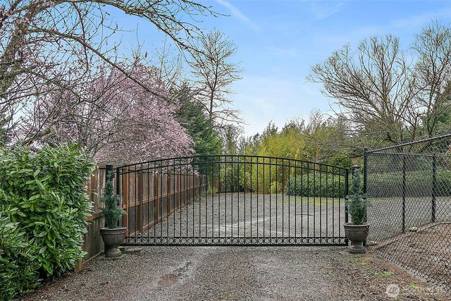 23205 109th Street Ct E, Buckley, WA 98321