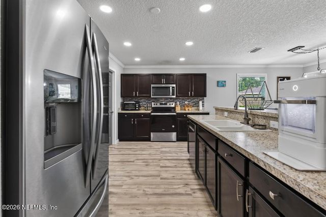 78021 SADDLE ROCK Road, Yulee, FL 32097
