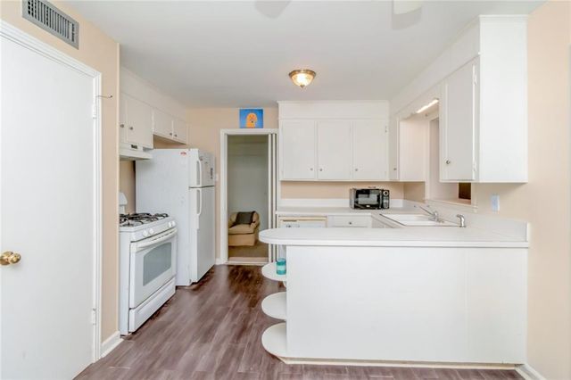 5420 Lusann Drive, Mobile, AL 36608