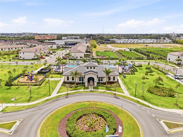 13091 SW 232nd Ln, Miami, FL 33170