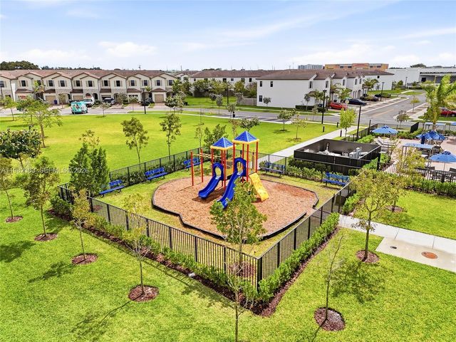 13091 SW 232nd Ln, Miami, FL 33170