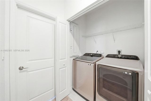 13091 SW 232nd Ln, Miami, FL 33170