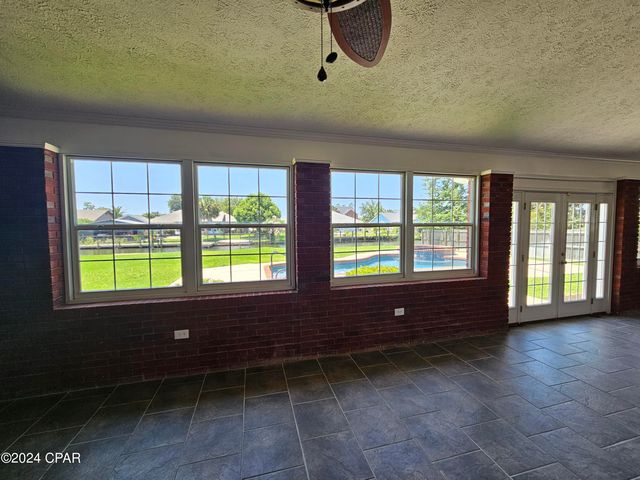 2103 Coral Drive, Lynn Haven, FL 32444