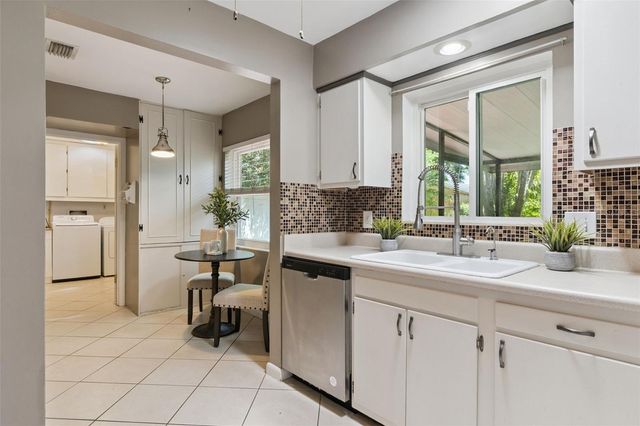 618 BURKE STREET, Altamonte Springs, FL 32701
