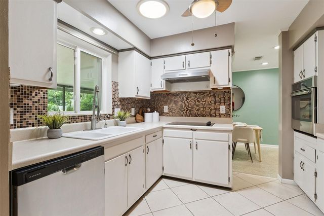 618 BURKE STREET, Altamonte Springs, FL 32701