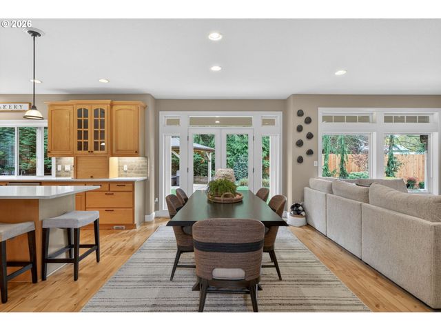 3904 Nw 118TH Way, Vancouver, WA 98685