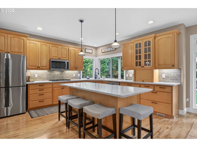 3904 Nw 118TH Way, Vancouver, WA 98685