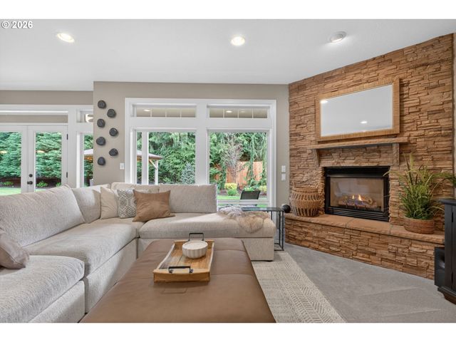 3904 Nw 118TH Way, Vancouver, WA 98685