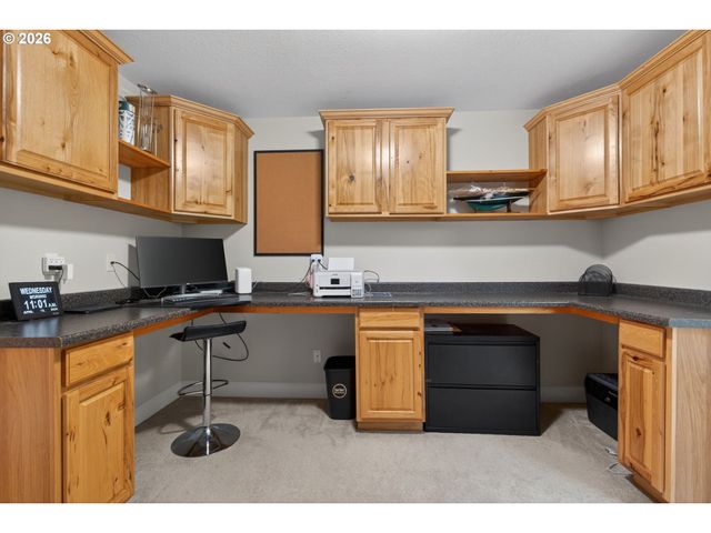 3904 Nw 118TH Way, Vancouver, WA 98685