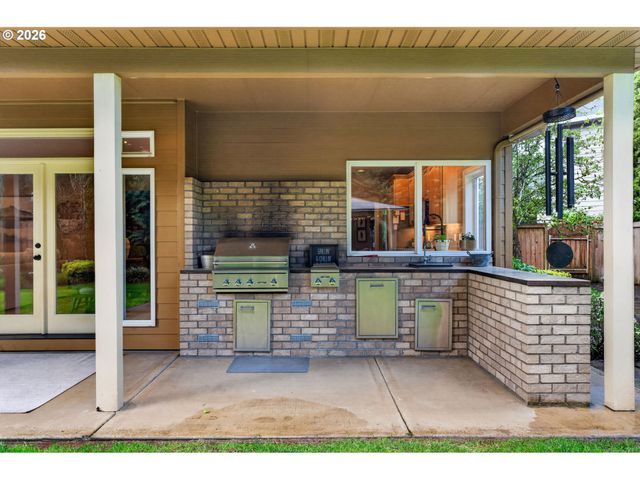 3904 Nw 118TH Way, Vancouver, WA 98685