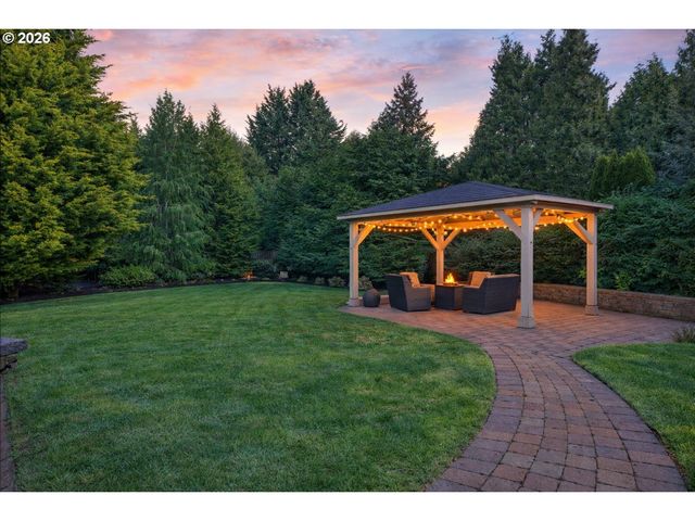 3904 Nw 118TH Way, Vancouver, WA 98685