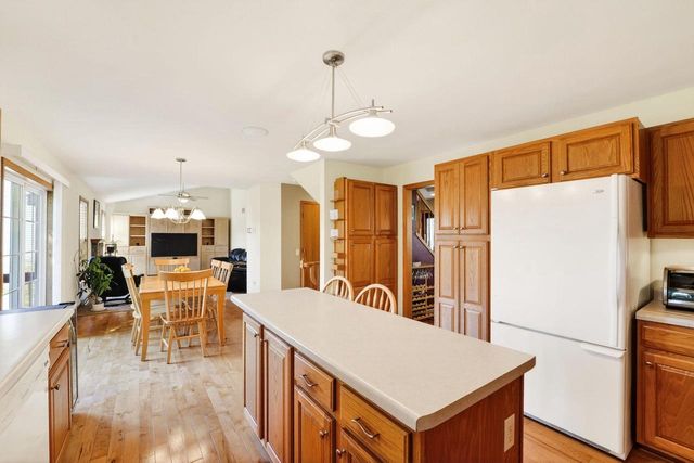 8321 Dolomite Lane, Madison, WI 53719