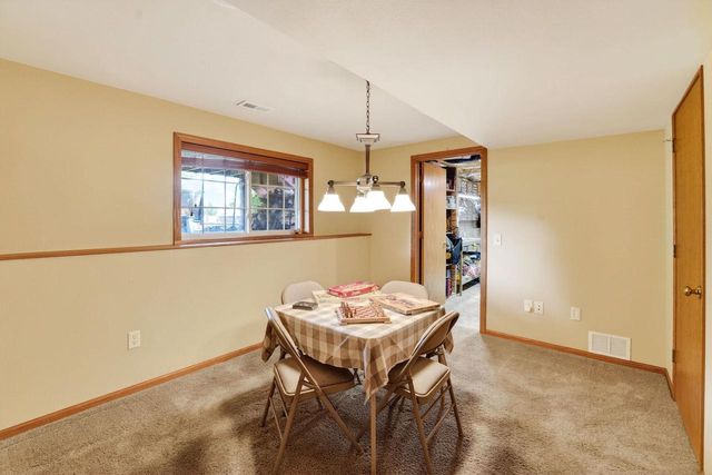 8321 Dolomite Lane, Madison, WI 53719
