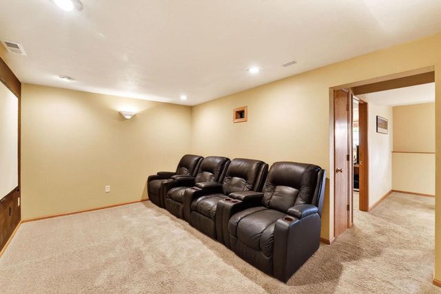 8321 Dolomite Lane, Madison, WI 53719